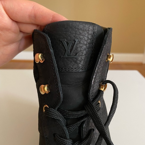 Excellent Louis Vuitton Ankle Boots - Picture 14 of 15